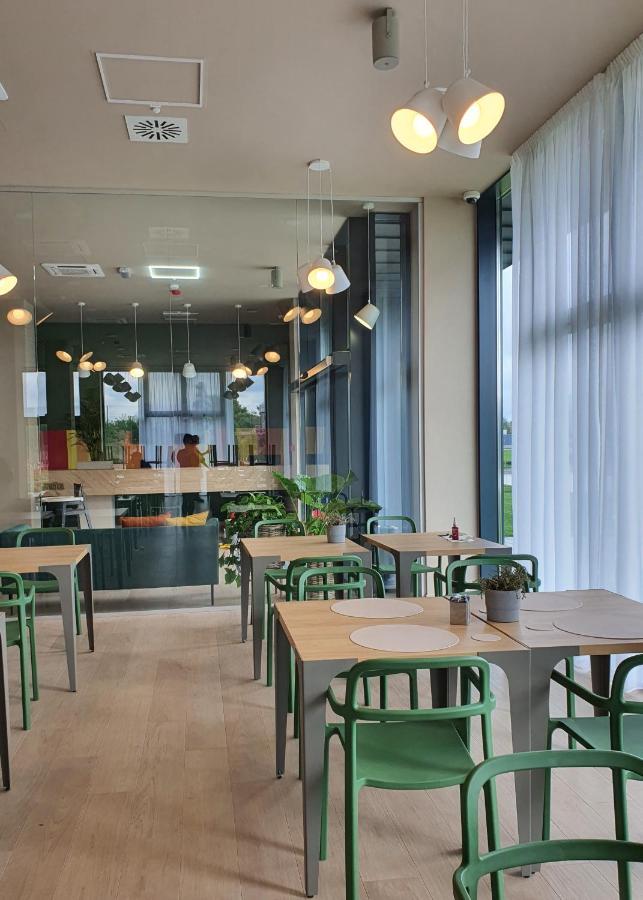 Marida Hotel Satu Mare Eksteriør billede
